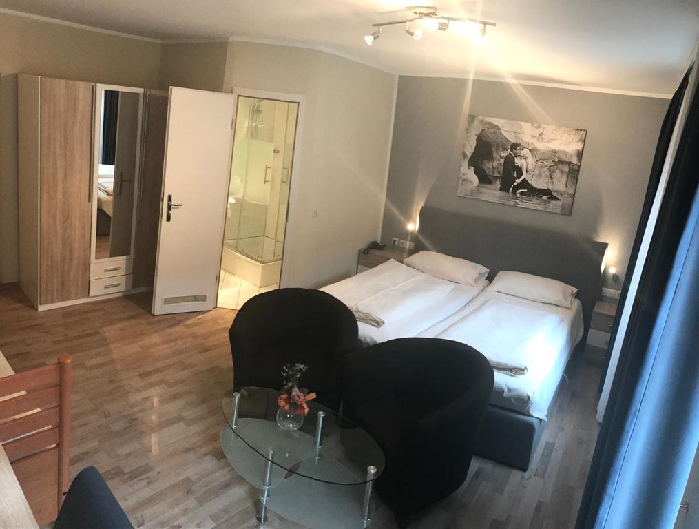 Hotel Reutlinger Hof Reutlingen Luaran gambar